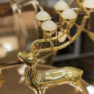 چگونه جاشمعی های برنزی و طلایی را تمیز کنیم تا همیشه درخشنده باشند؟