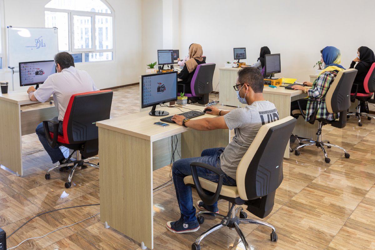 چگونه فروش اینترنتی خود را افزایش دهیم