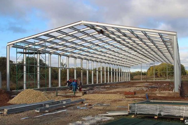 یک شرکت سوله سازی معتبر چه ویژگی هایی باید داشته باشد؟