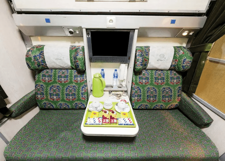 آشنایی با قطار سبز یکی از بهترین گزینه‌های سفر با قطار رجا