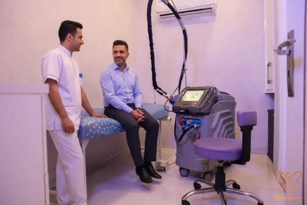 لیزر موهای زائد آقایان مشهد | بدون درد و سریع با دستگاه موتوس!