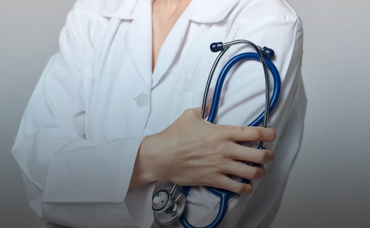 آیا ترشحات زرد رنگ بعد از عمل فیستول خطرناک است؟